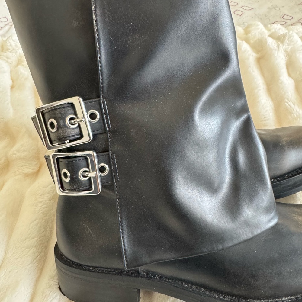 Steve Madden Black Leather Buckle Up Mid-Calf Boots - Picture 5 of 8